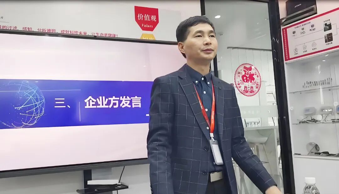 謝總-清晰.jpg